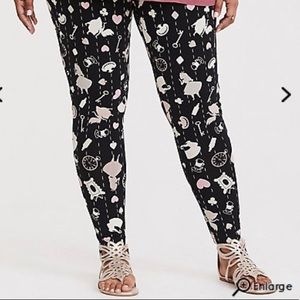 Disney Alice in Wonderland Legging